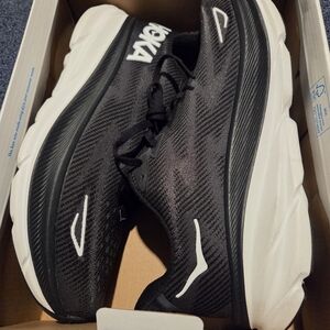 HOKA Clifton 9 Running Shoes